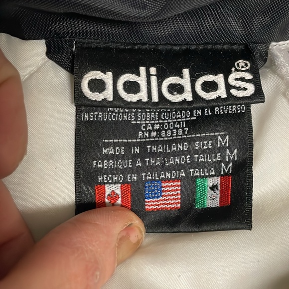 Vintage 90s Adidas jacket - Picture 3 of 14